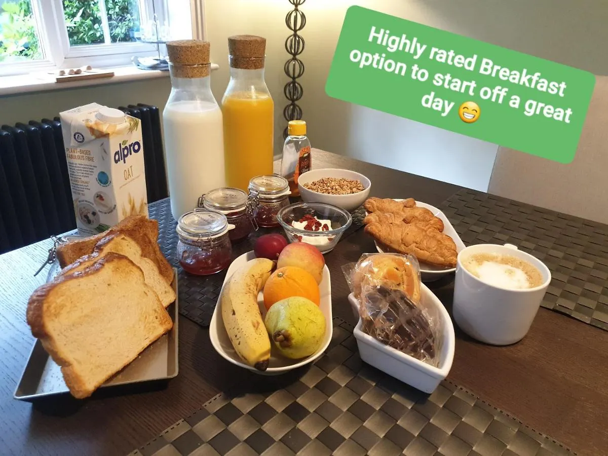 Little Robin Gate - Free Parking - Central - 10 Min Walk To Train Station ボーンマス