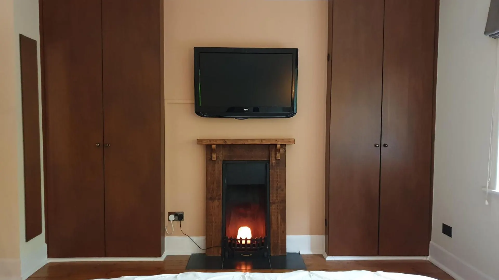 Maison d'hôtes Little Robin Gate - Free Parking - Central - 10 Min Walk To Train Station Bornemouth